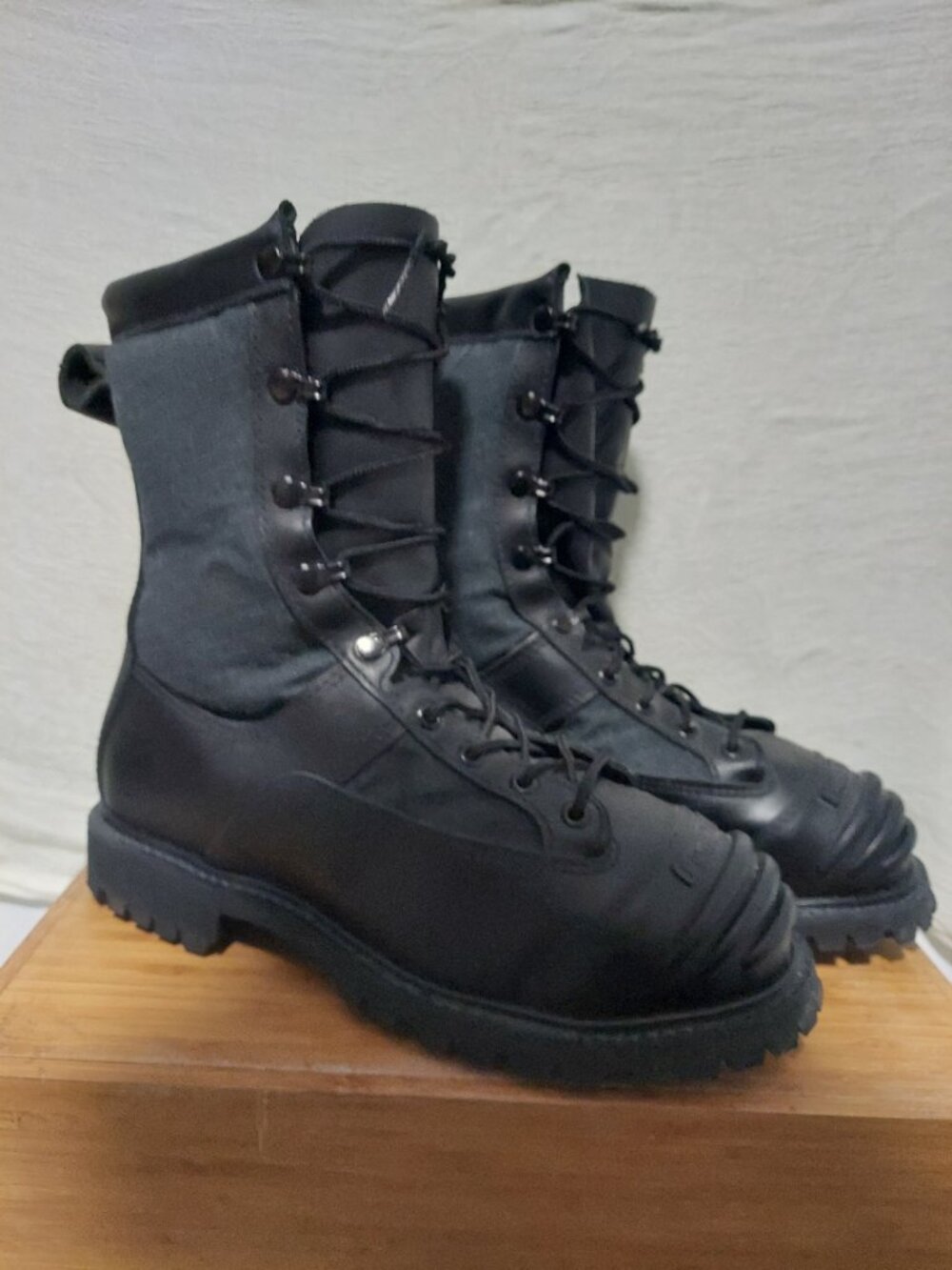 Vibram Rubber‑Bottom Firefighter Boots – 7.5